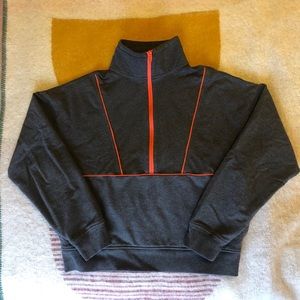Richer Poorer Half Zip, size Small